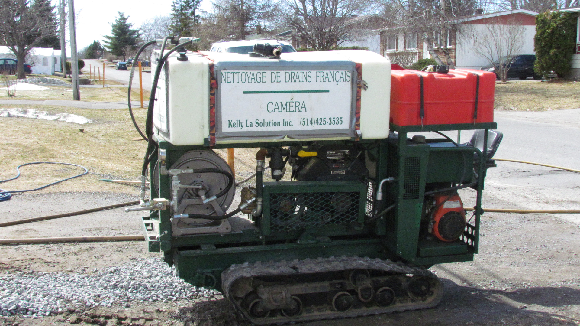 Sport field decompaction work